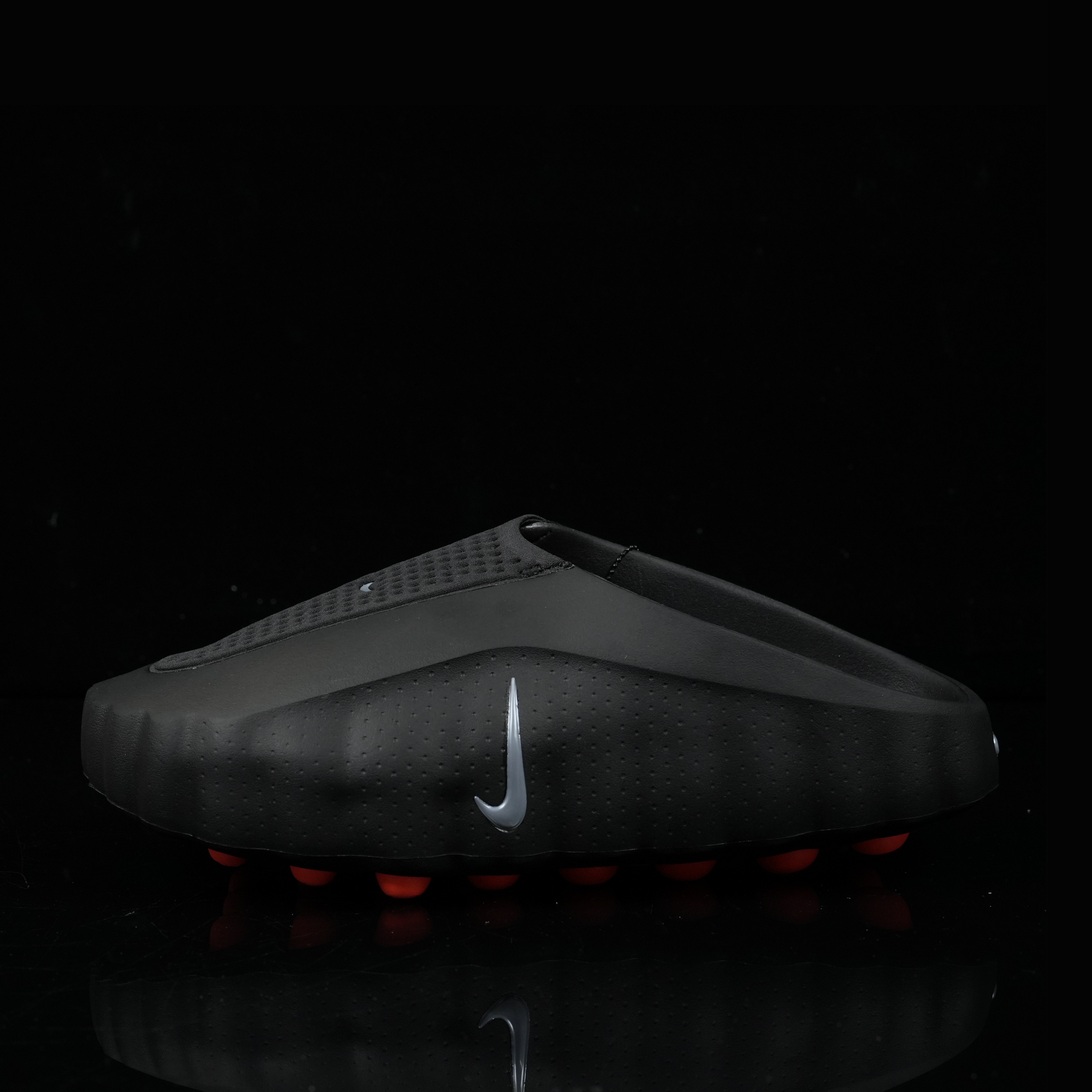 Nike Mind 001 