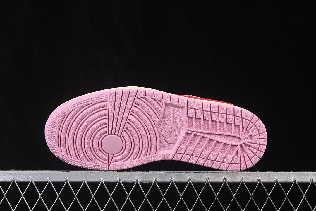 Air Jordan 1 Retro Low OG X Travis Scott "Sail/Tropical Pink"
