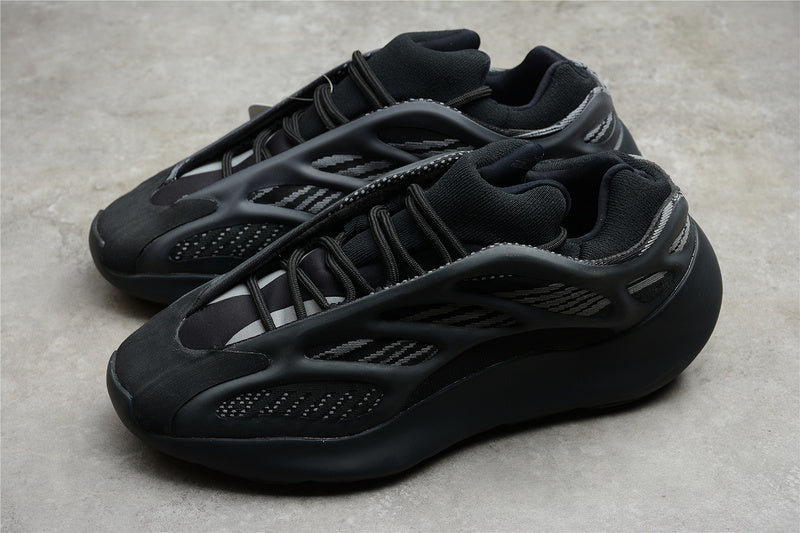 Adidas Yeezy Boost 700 V3 "Alvah"