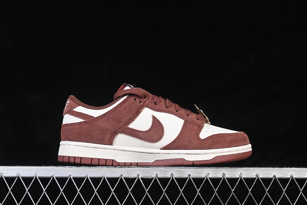 Nike SB Dunk Low "Red Sepia"