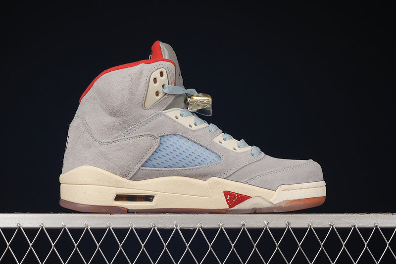 Air Jordan 5 Retro "Ice Blue"