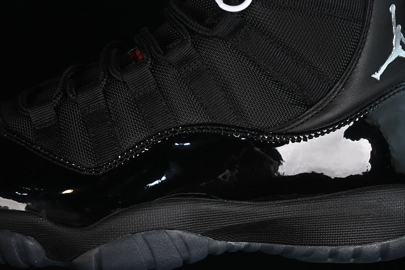 Air Jordan 11 Retro "Black"