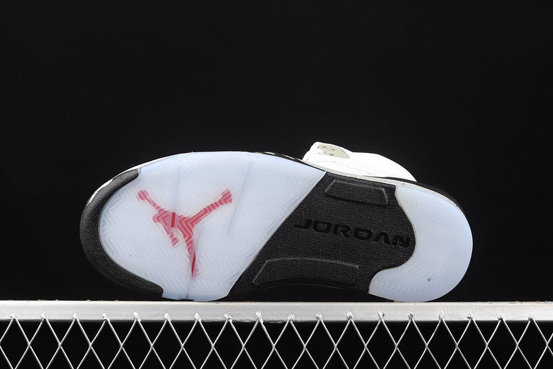 Air Jordan 5 Retro "White Cemen"