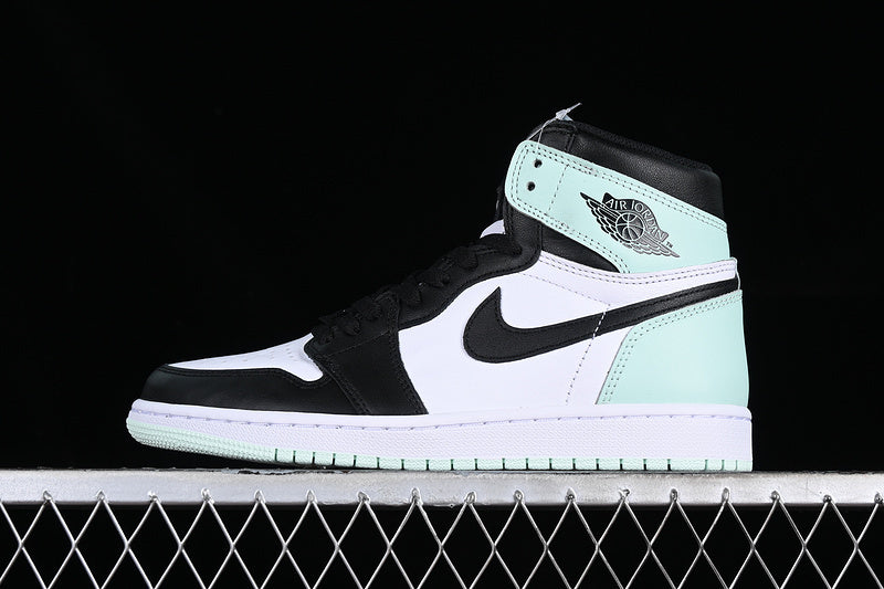 Air Jordan 1 Retro High OG NRG "Iglo"