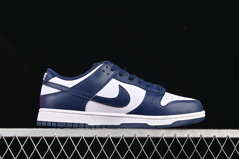 Nike SB Dunk Low "Dark Blue"