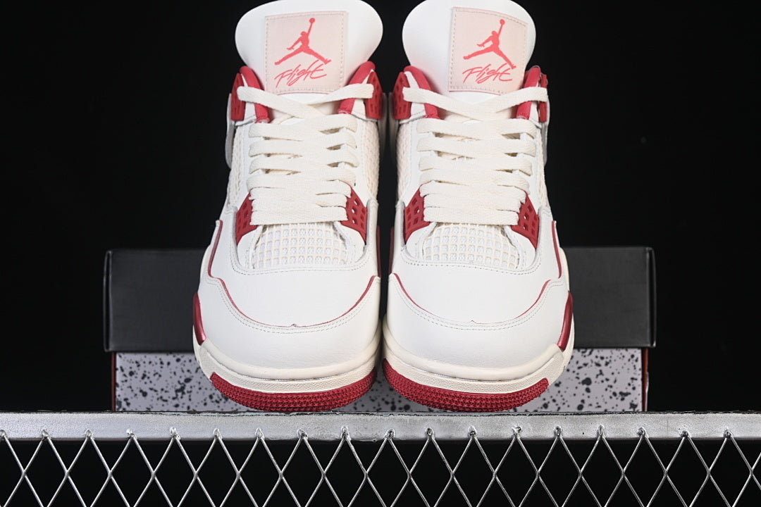Air Jordan 4 Retro "Valentine's Day"