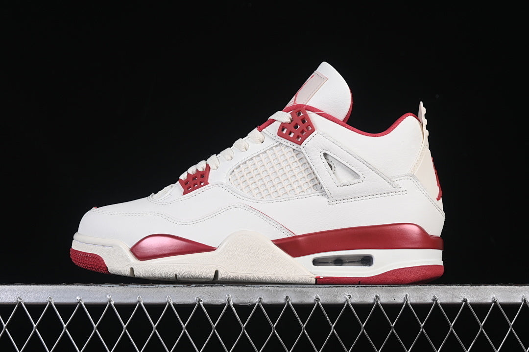 Air Jordan 4 Retro "Valentine's Day"
