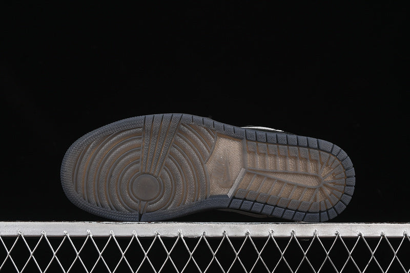 Air Jordan 1 Retro Low "Black White Dark Gum"