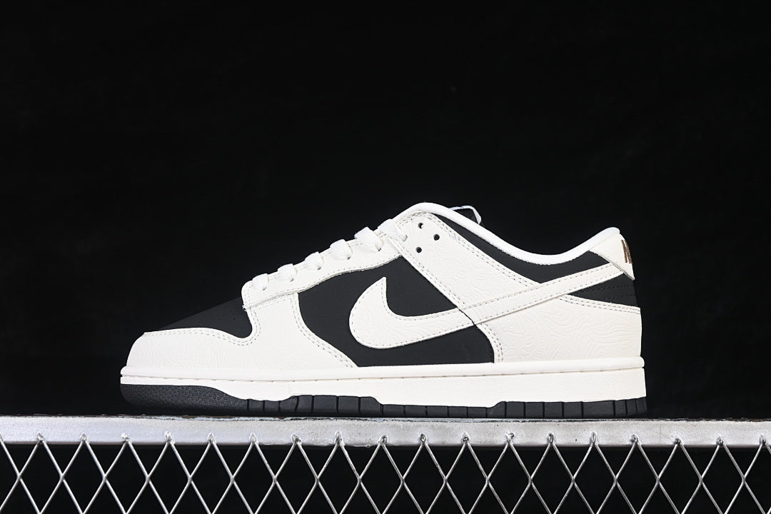 Nike SB Dunk Low "Reverse Panda"