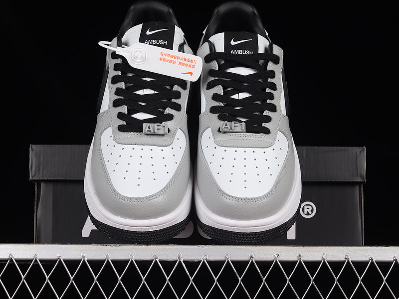 Air Force 1 Low SP AMBUSH "Grey/White/Black"