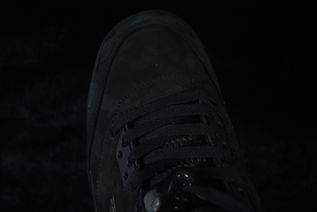 Air Jordan 5 Retro "Black Cat"