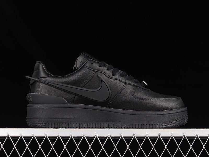 Air Force 1 Low SP AMBUSH "Black"