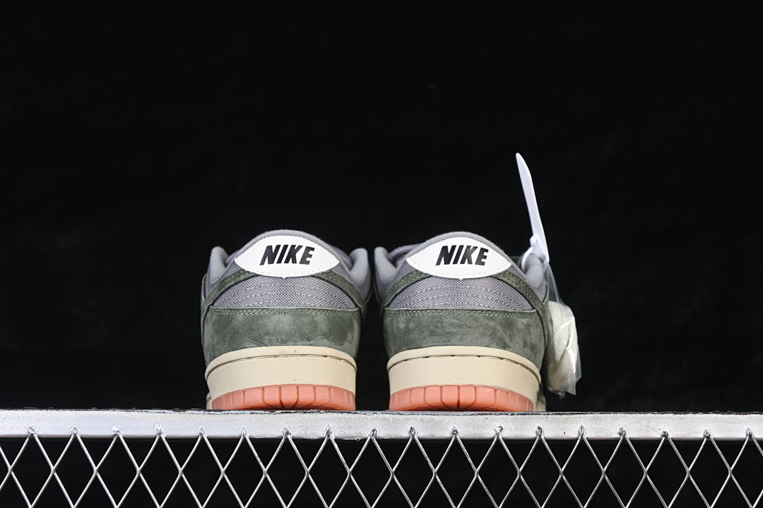 Nike SB Dunk Low Pro B "Sequoia  Light Army"