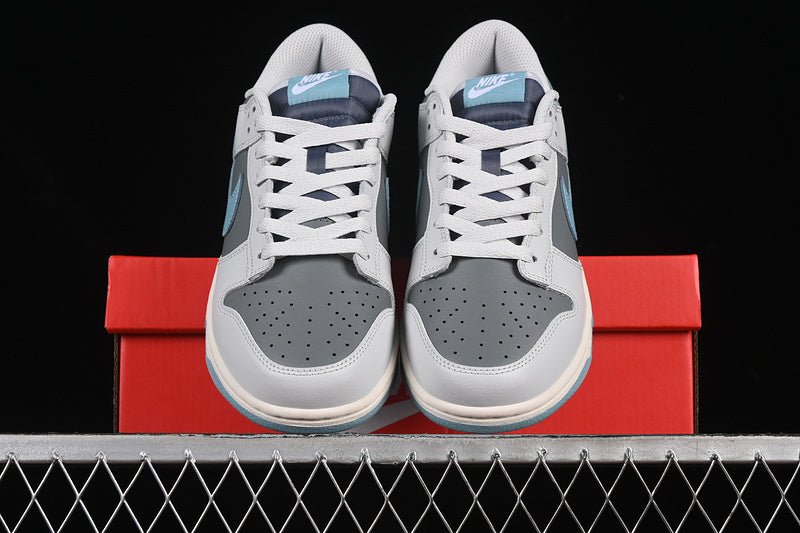 Nike SB Dunk Low "Photon Dust / Denim Turquoise"