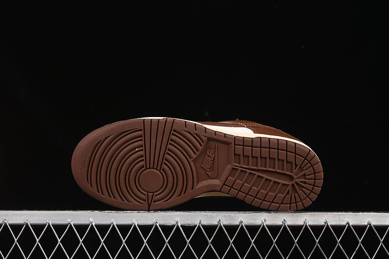 Nike SB Dunk Low "Cacao"