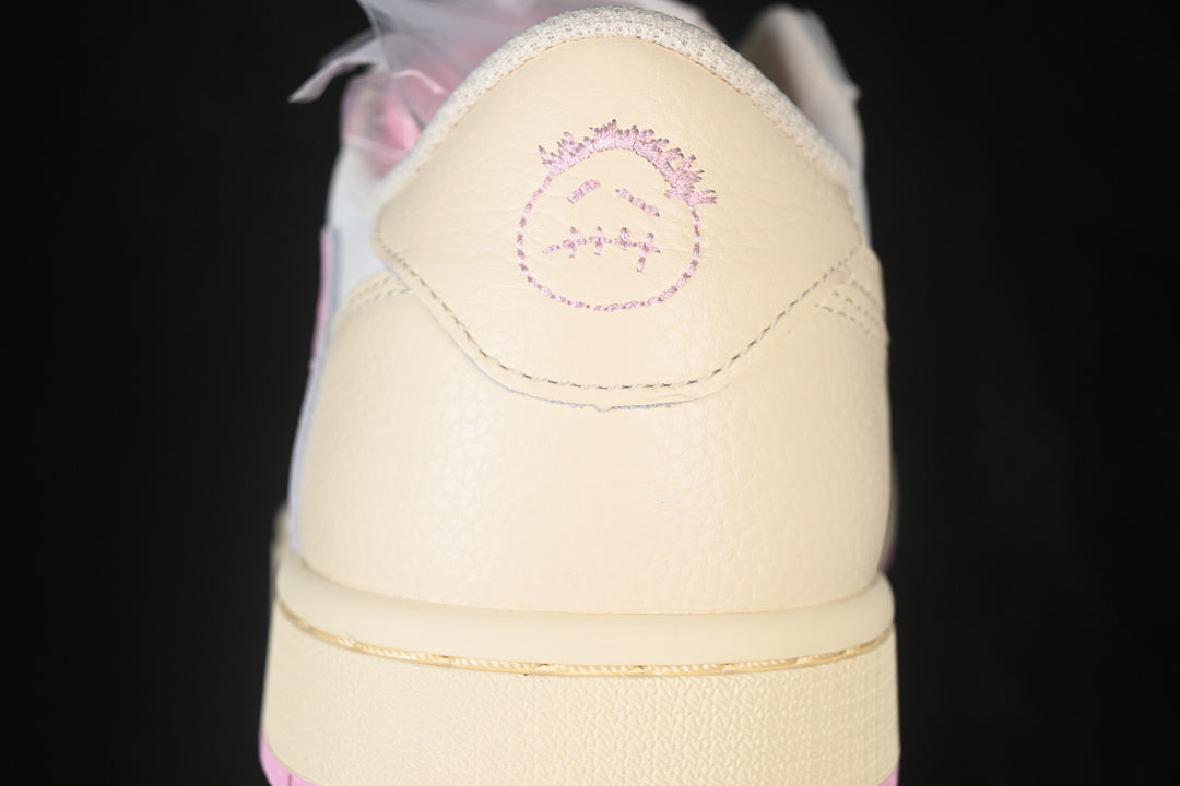 Air Jordan 1 Retro Low OG X Travis Scott "Muslin/Shy PinK"