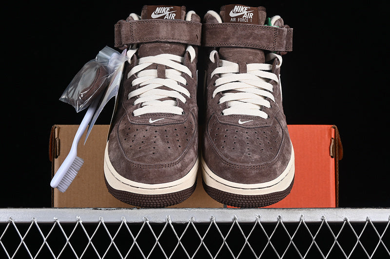 Nike Air Force 1 Mid "Chocolate/Cream"