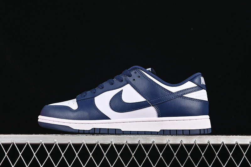 Nike SB Dunk Low "Dark Blue"