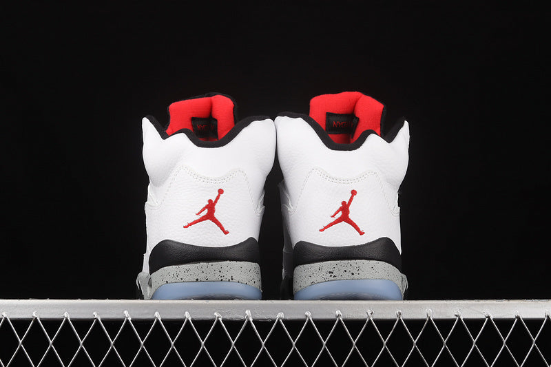 Air Jordan 5 Retro "White Cemen"