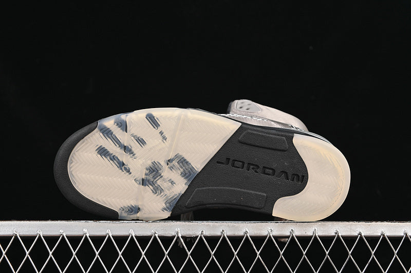 Air Jordan 5 Retro "Rose Metallic Wings"