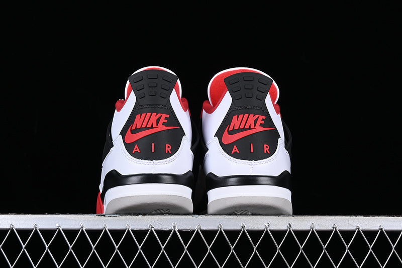 Air Jordan 4 Retro "Fire Red"