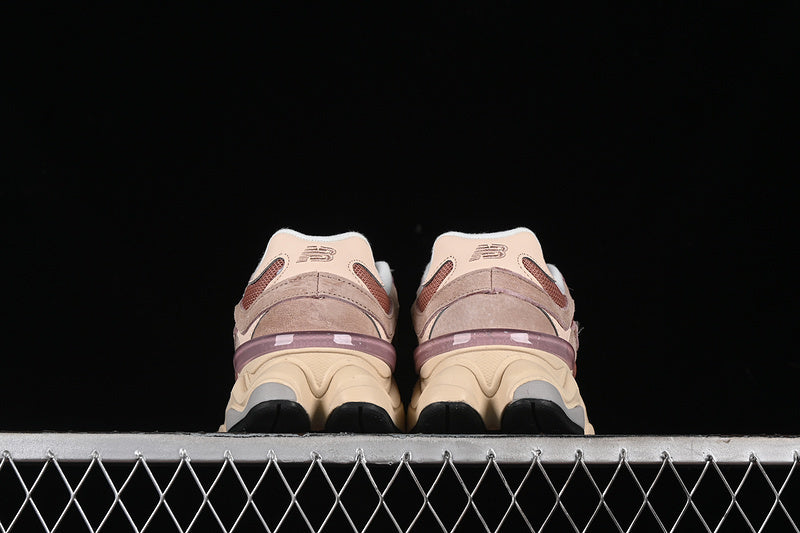 NB 9060  "Sparrow"