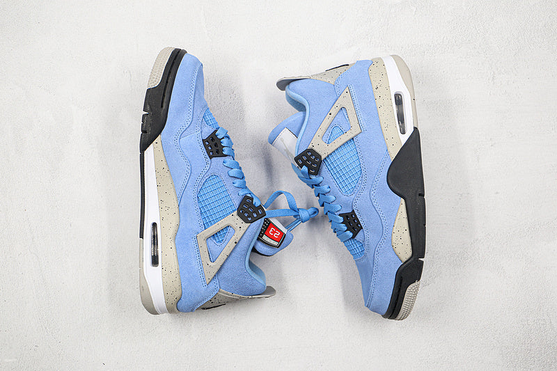 Air Jordan 4 Retro "University Blue"