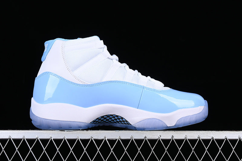 Air Jordan 11 Retro "UNC"