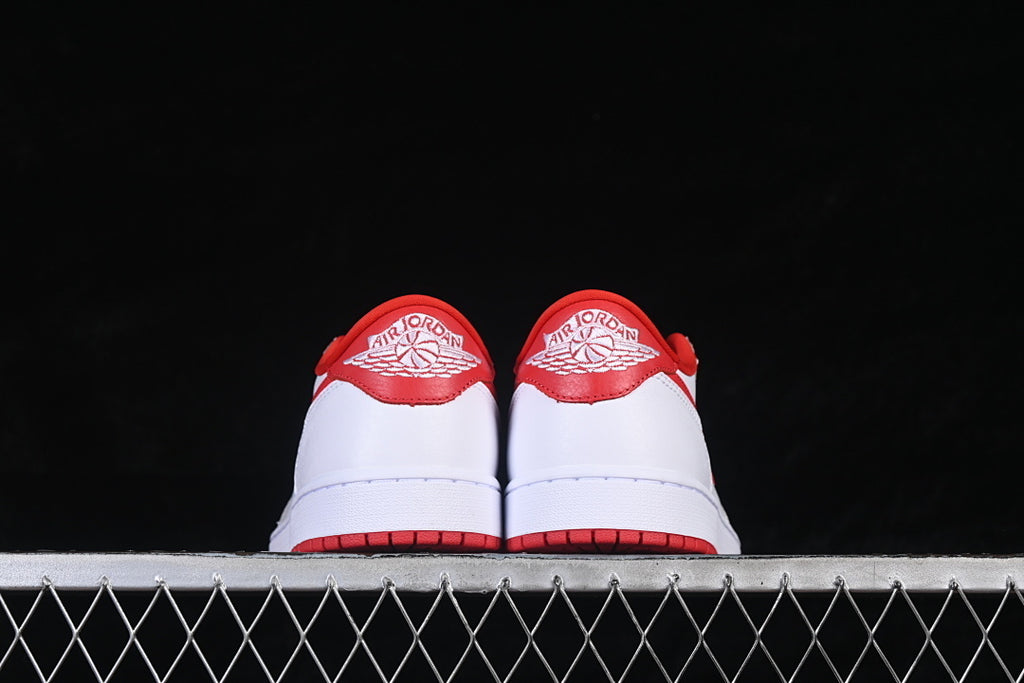 Air Jordan 1 Retro Low "University Red"