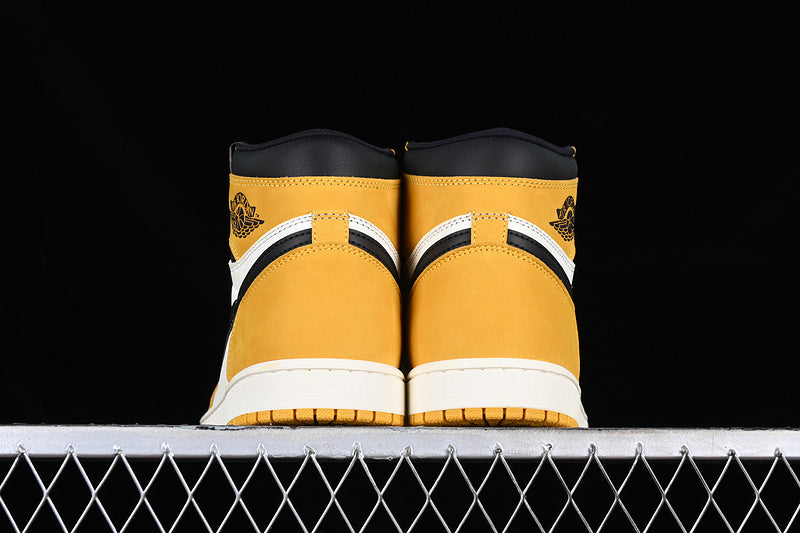 Air Jordan 1 Retro High OG "Yellow Ochre"