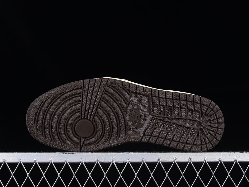 Air Jordan 1 Retro Low OG X Travis Scott "Mocha"