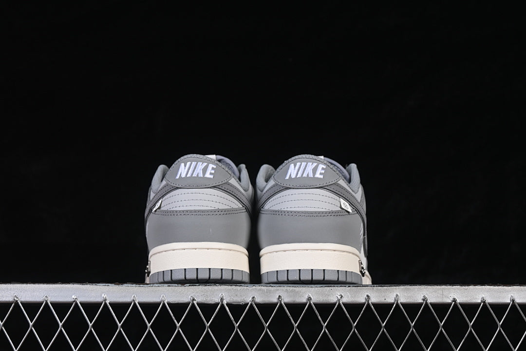 Nike SB Dunk Low "White Gray"