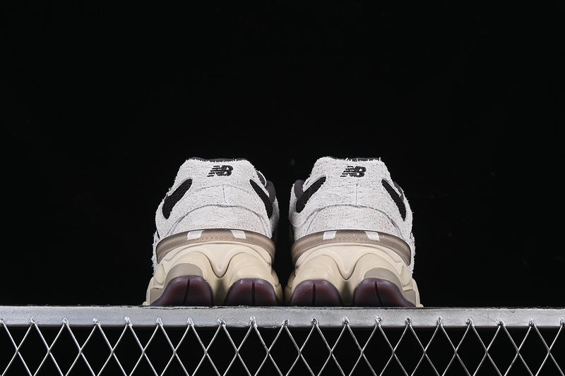 NB 9060 "Linen Black Coffee"