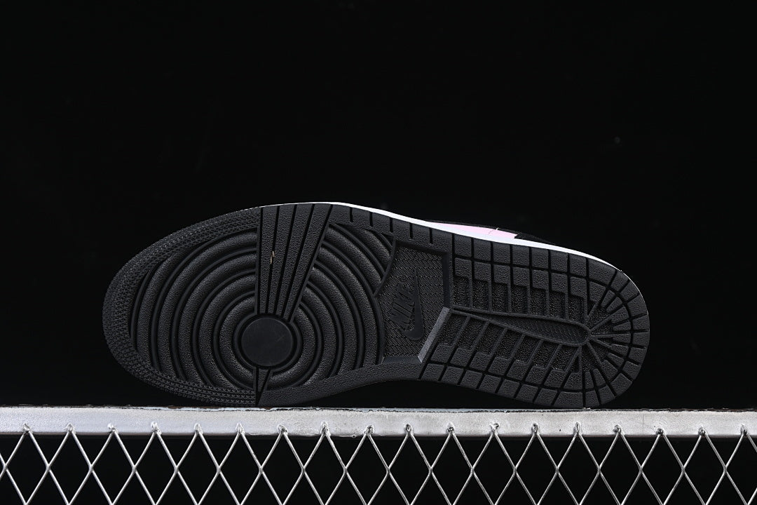 Air Jordan 1 Retro Low "Black/Pink/White"