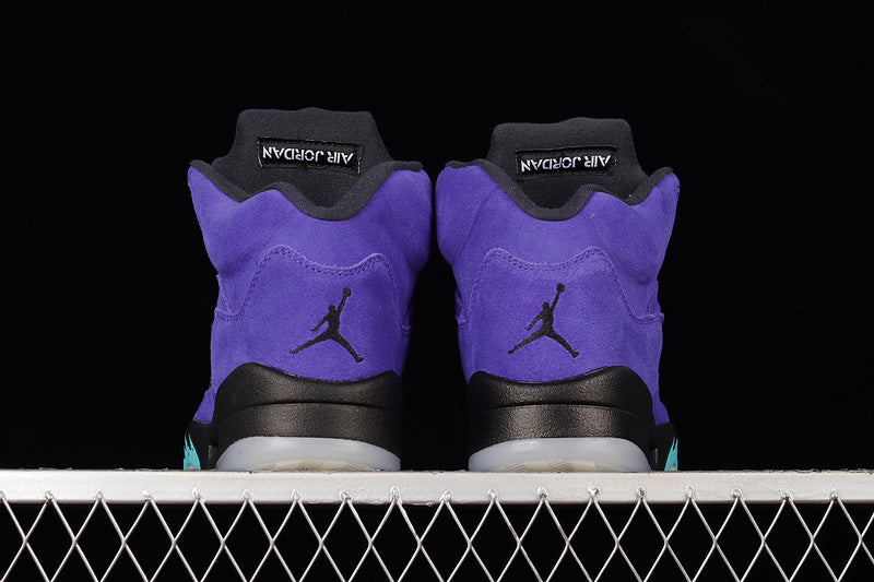 Air Jordan 5 Retro "Alternate Grape"