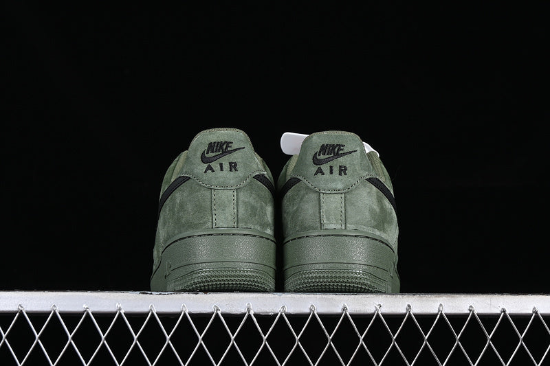 Nike Air Force 1 "Gamuza Olives"