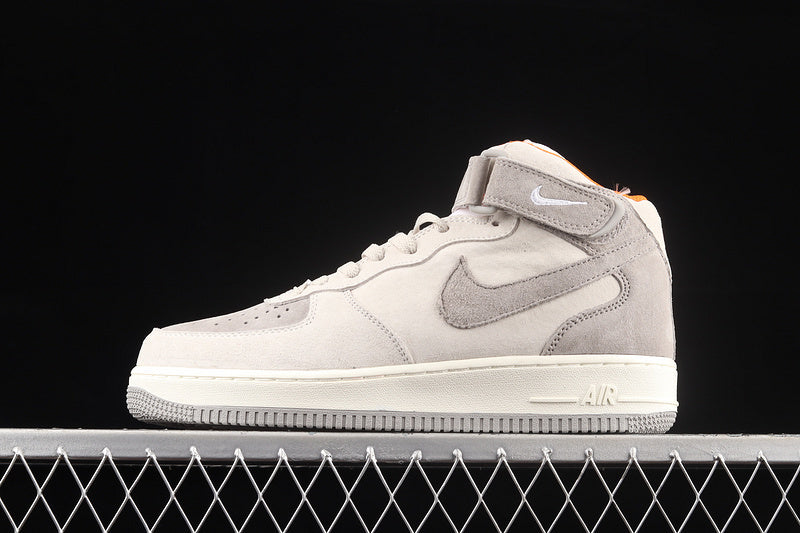 Nike Air Force 1 Mid "Cream/Sand"