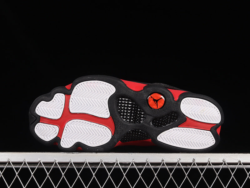 Air Jordan 13 Retro "Bred"