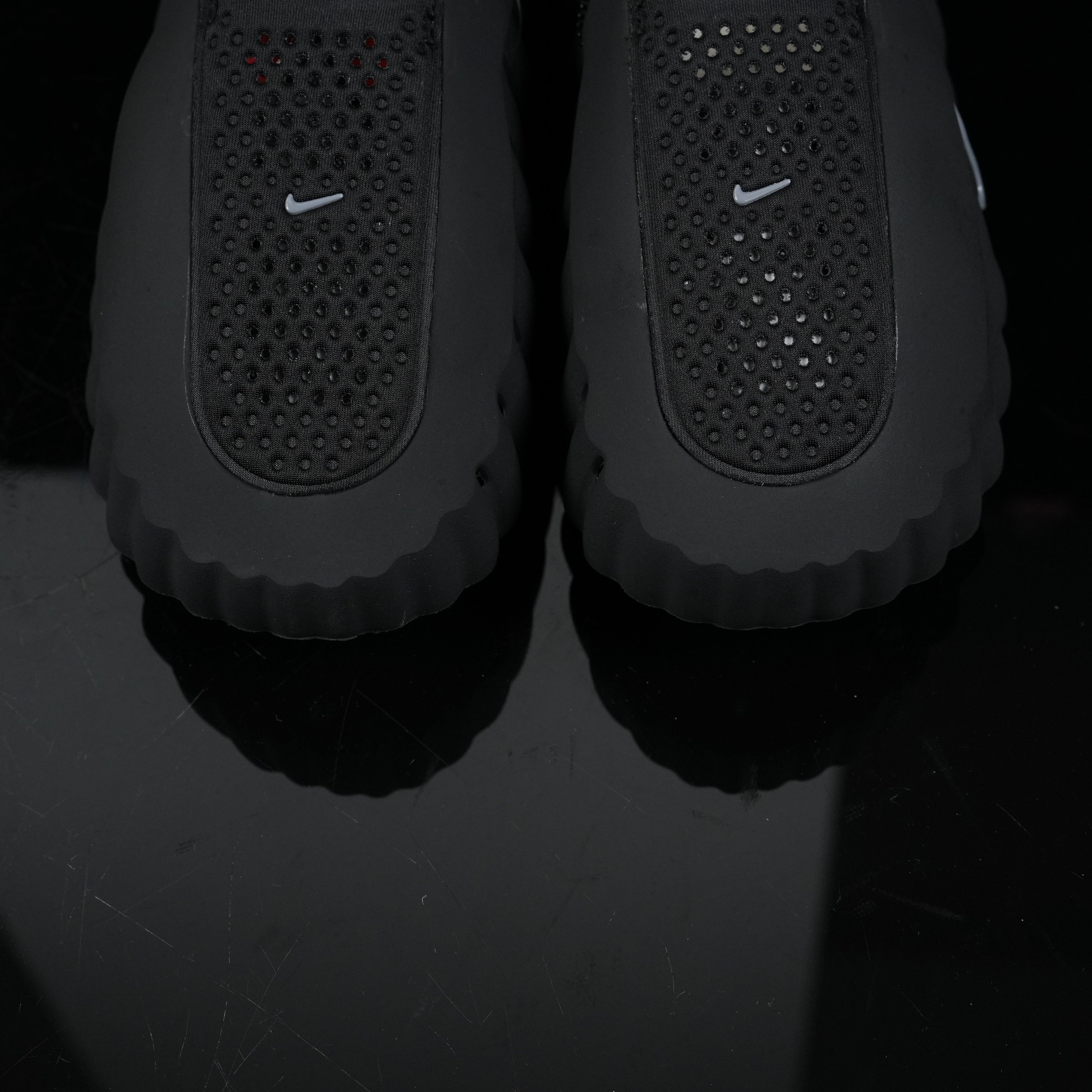 Nike Mind 001 