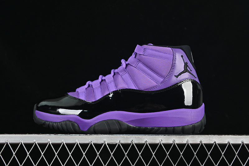 Air Jordan 11 Retro "Purple/Black"