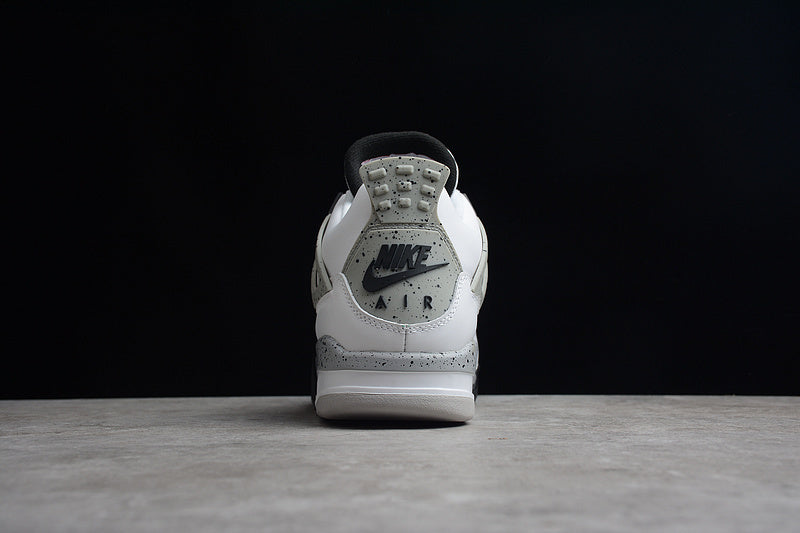 Air Jordan 4 Retro OG “White Cement”