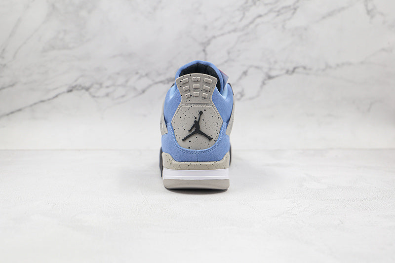 Air Jordan 4 Retro "University Blue"