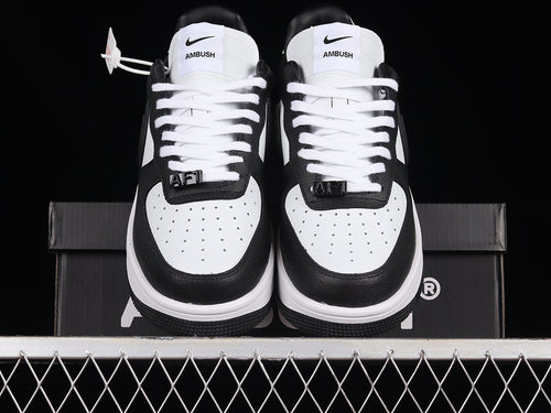 Air Force 1 Low SP AMBUSH "Panda"
