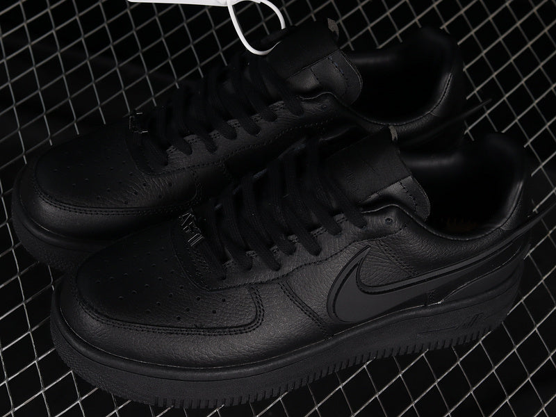 Air Force 1 Low SP AMBUSH "Black"