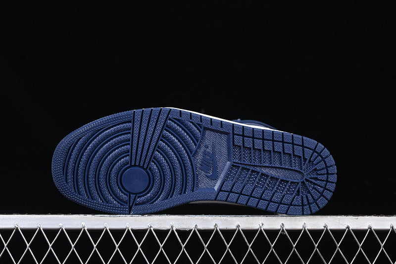 Air Jordan 1 Retro High OG "Midnight Navy"