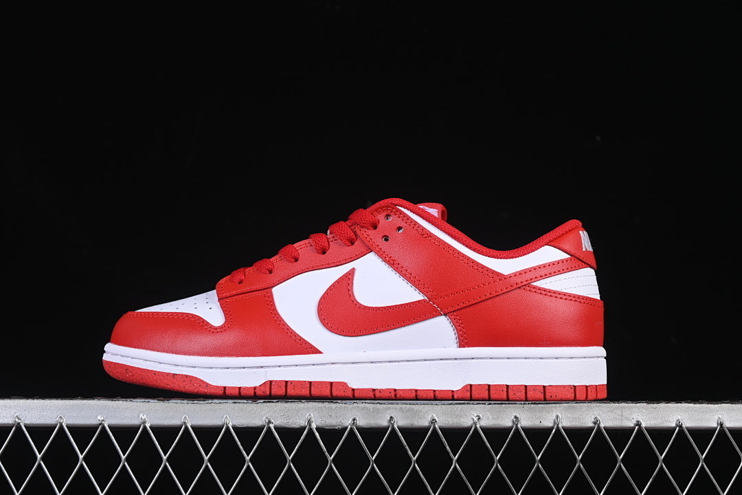 Nike SB Dunk Low "Red White"
