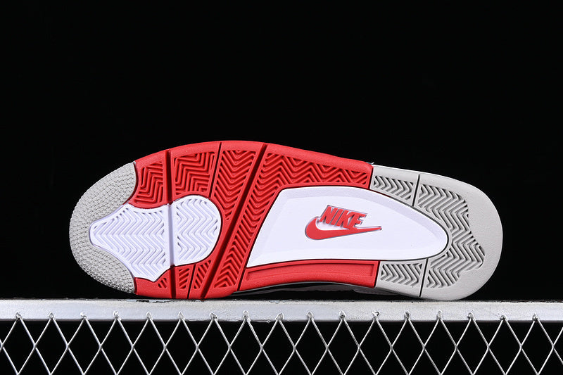 Air Jordan 4 Retro "Fire Red"