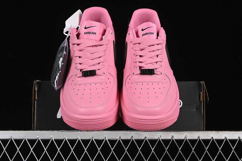 Air Force 1 Low SP AMBUSH "Hyper Pink/Black"