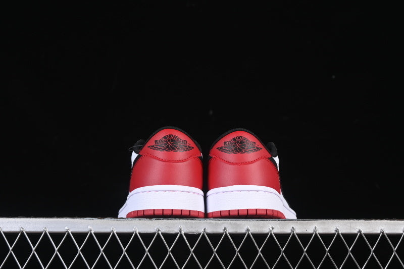 Air Jordan 1 Retro Low  "Black Toe"