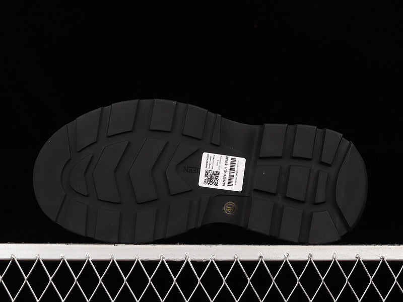 A McQ Tread Slick "Black"
